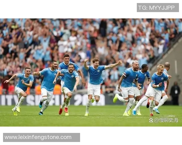 世界杯精彩对决曼城与波尔图战成平局逆转瞬间引发全场欢呼