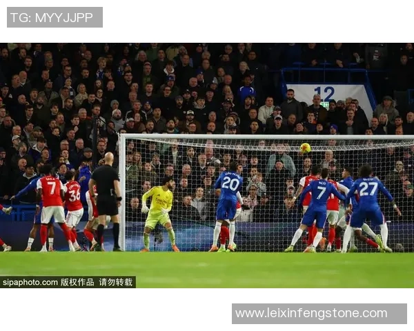 切尔西友谊赛小胜曼联红牌争议引发全场热议与激情