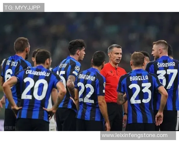 西甲激战多特蒙德与莱比锡互交白卷神扑引发争议判罚全场沸腾