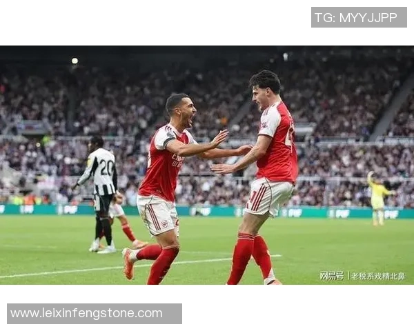 那不勒斯大胜阿森纳5-1绝杀瞬间点燃欧联杯激情时刻