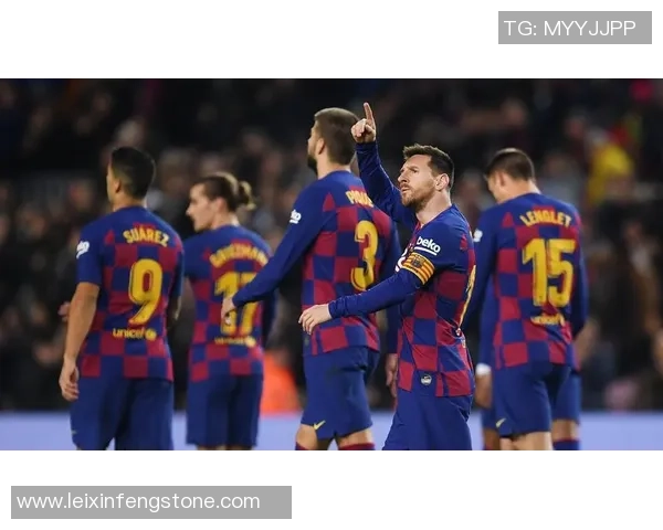 西甲激战曼联大胜里昂六球狂潮中帽子戏法点燃全场激情