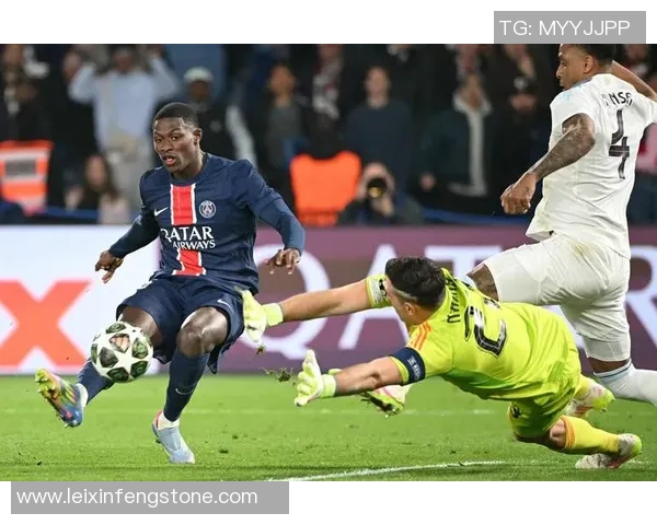 德甲精彩对决巴萨狂胜尤文图斯四球引发全场沸腾